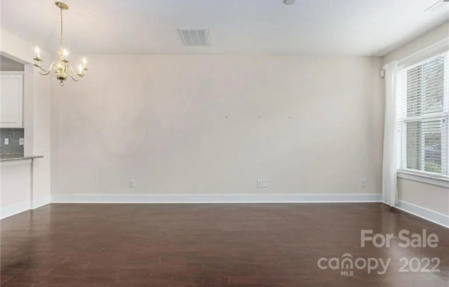 1614 PAT GARRETT ST