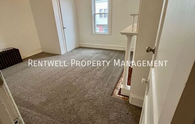 3202 JOE HAMMER SQ