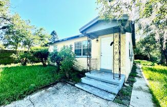 3 beds, 1 bath, $1,850