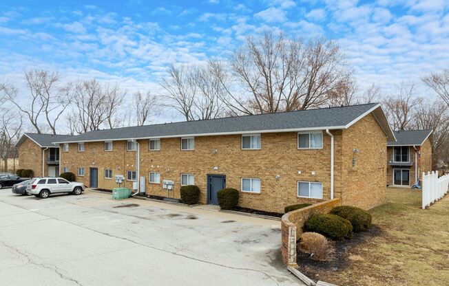 Move in Today! Half of Security Deposit!!