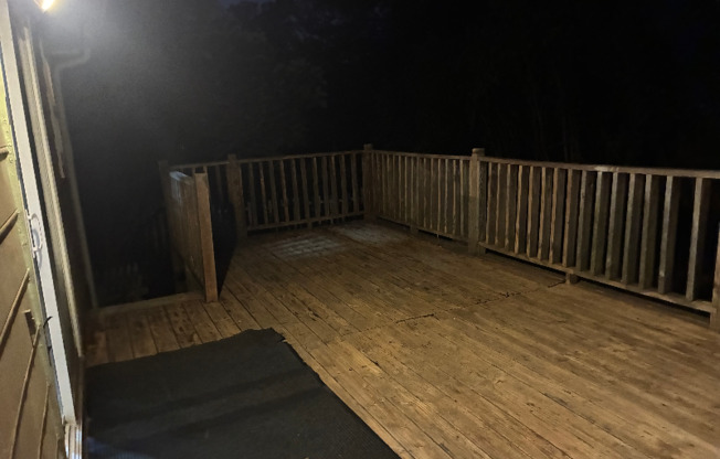 3 GREYWOOD DR
