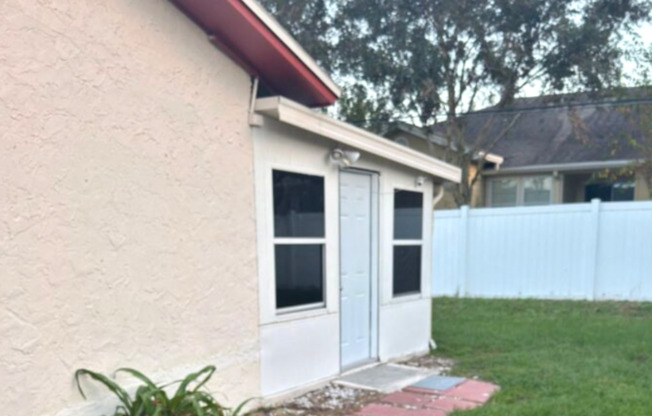2002 CECILE ST