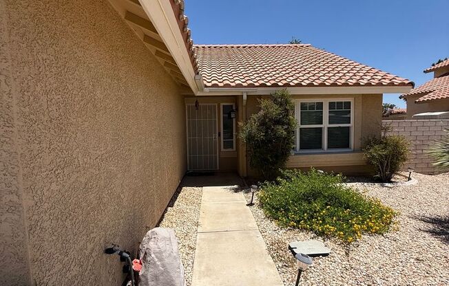 Beautiful 3 Bedroom Home in Eldorado Community