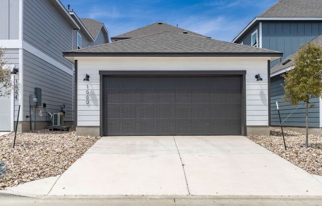 1660 Coral Sunrise Trl Leander, TX 78641