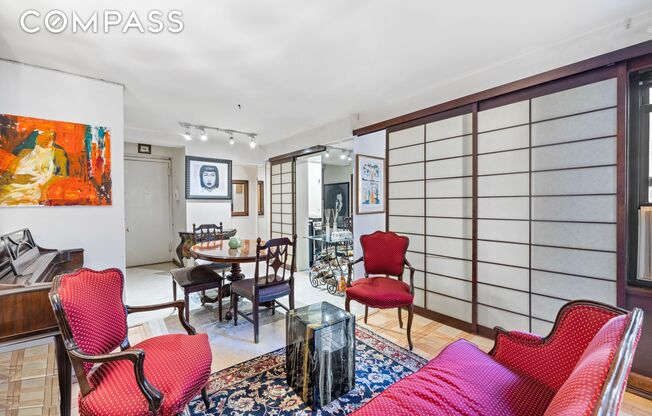 150 E 56 ST