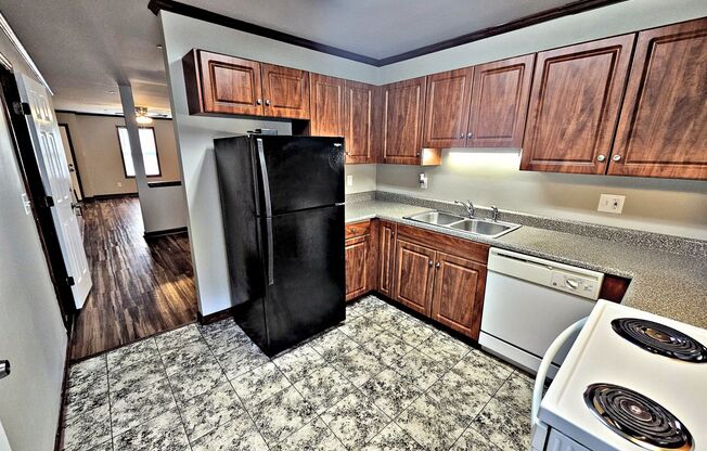 2 beds, 1.5 baths, $995, Unit 1202-5