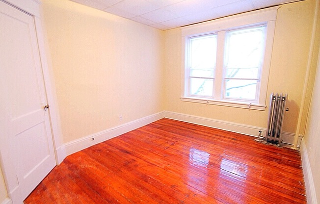 406-408 Belmont Ave