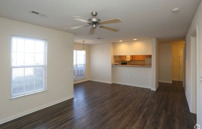 1 bed, 1 bath, 770 sqft, $1,200, Unit 05B