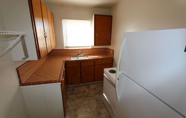 324 N SAN FRANCISCO ST