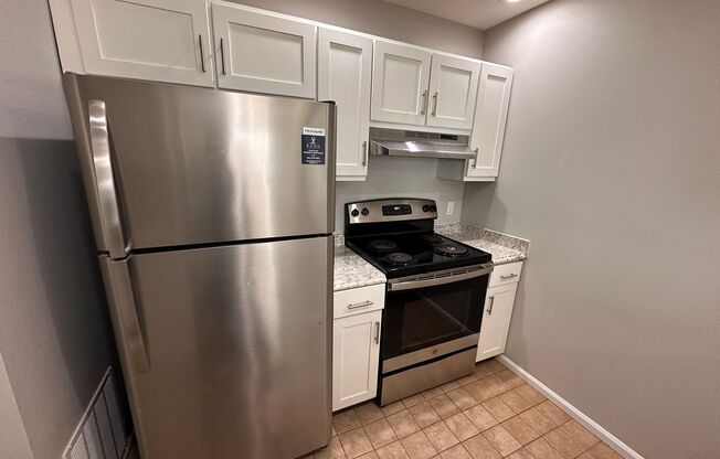 2 beds, 2 baths, 1,350 sqft, $1,745, Unit 3C