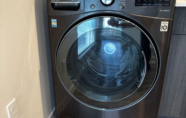 1 bed, 1 bath, 471 sqft, $1,700, Unit 310