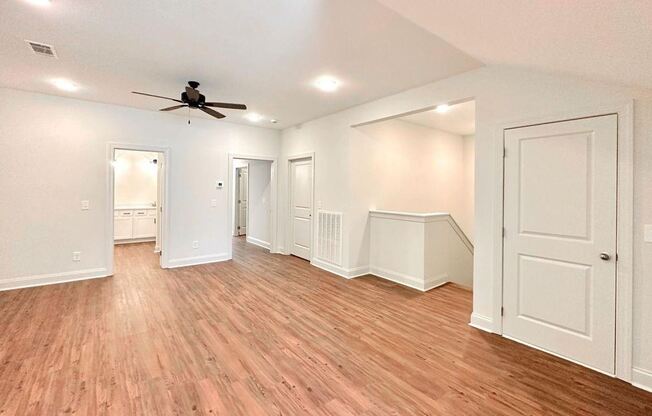 288 E. Longleaf Drive