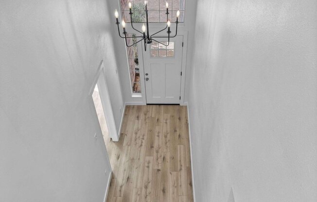 2720 ROCHELLE PT