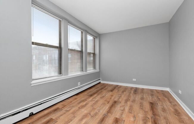 6924-34 S. Clyde Ave