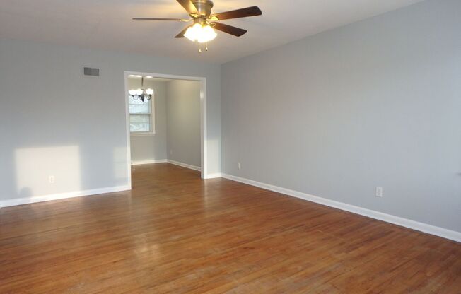 Adorable 3 Bedroom Home!