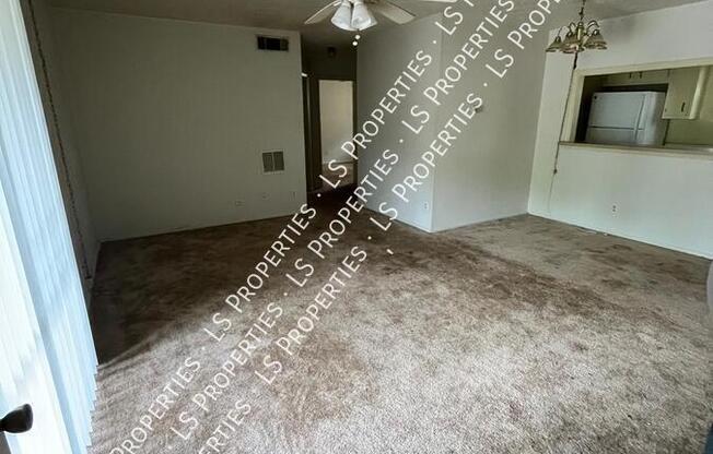 5984 5985 WINDSOR FRST DR