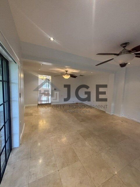 3 beds, 2 baths, 1,535 sqft, $3,300
