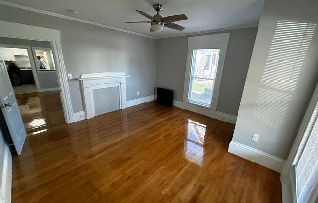 1 bed, 1 bath, 715 sqft, $1,700, Unit 578-2 Beech