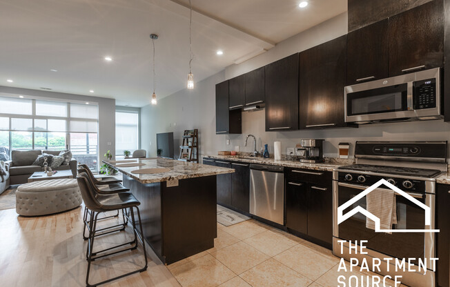 2348 N Lister Ave