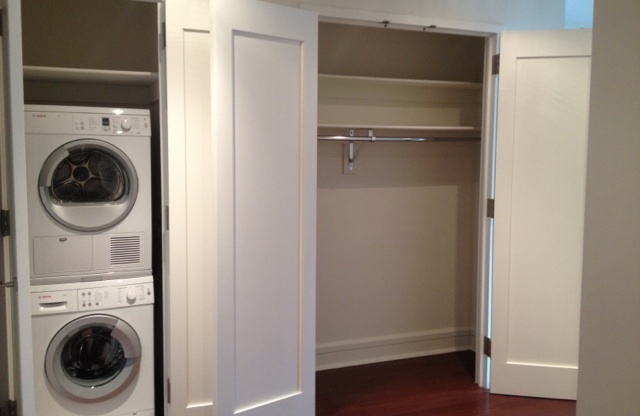 1 bed, 1 bath, 866 sqft, $6,175, Unit 716