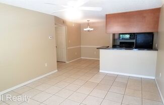 202 Lake Parson Green #205