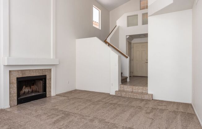 Ahwatukee Foothills Home in Prime Location!