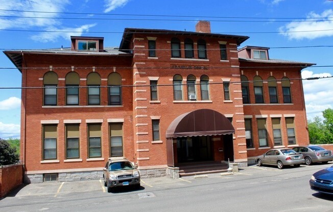 Franklin Apartments