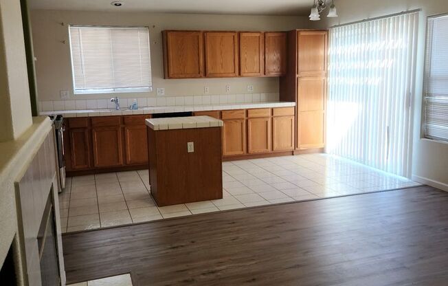 3 beds, 2 baths, $2,250