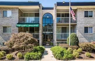 Apartment Rentals in Rockville, MD - Lerner Oxford Square