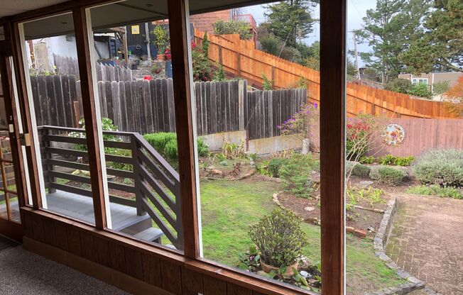 Beautiful light filled lower unit For Rent in rare Golden Gate Heights area w/private yard and views!