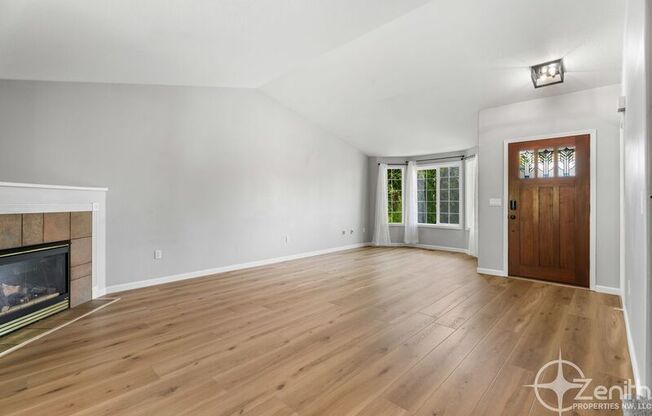 8213 NE 38 CT