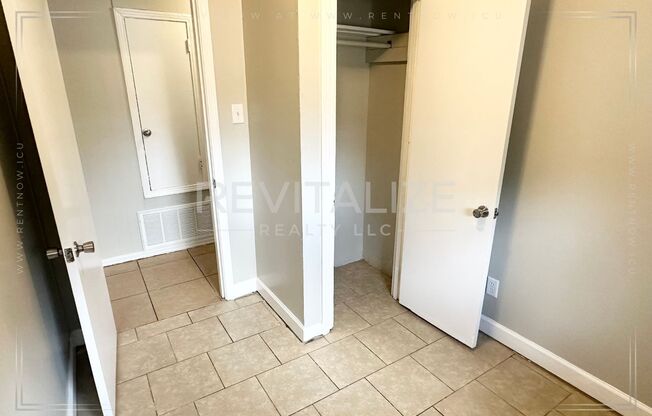 3 beds, 1 bath, $1,150