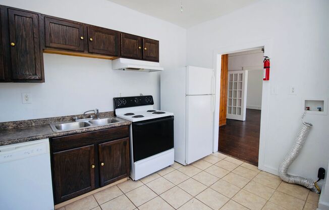 1 bed, 1 bath, $1,050