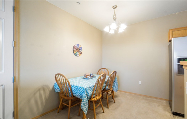 2 beds, 2 baths, $1,975