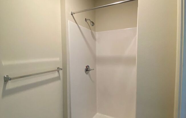 Studio, 1 bath, 175 sqft, $1,250, Unit 325-MFTE