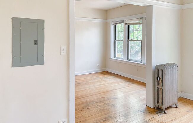 1 bed, 1 bath, 695 sqft, $1,575, Unit 5109-3