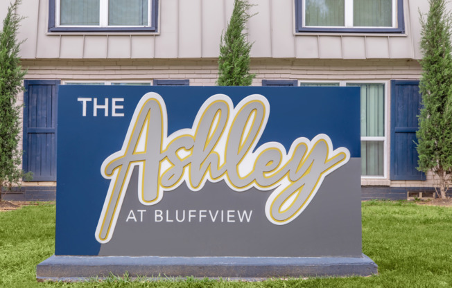 The Ashley at Bluffview Apartments