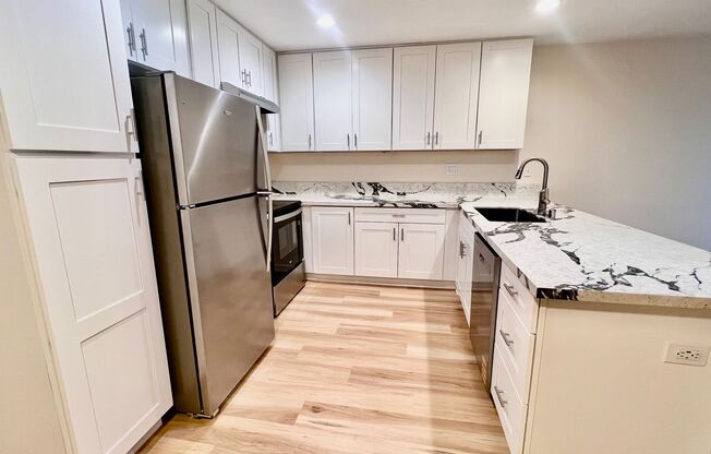 Move-In Ready Serra Mesa 3BR/2BA Condo, Newly Remodeled with Offstreet Parking