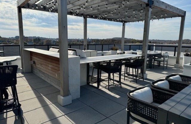 1 bed, 1 bath, 620 sqft, $3,500, Unit 507