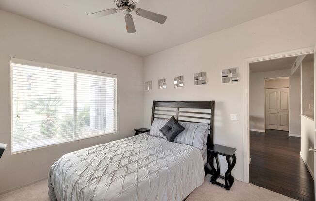 2 beds, 2 baths, $1,845, Unit Unit 1051