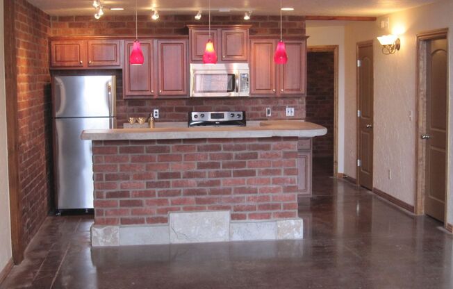 4 beds, 2 baths, 1,766 sqft, $2,275, Unit AW 118