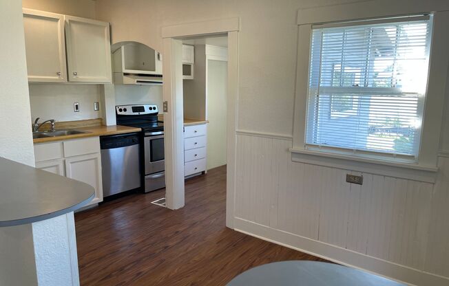 2 beds, 1 bath, $1,775