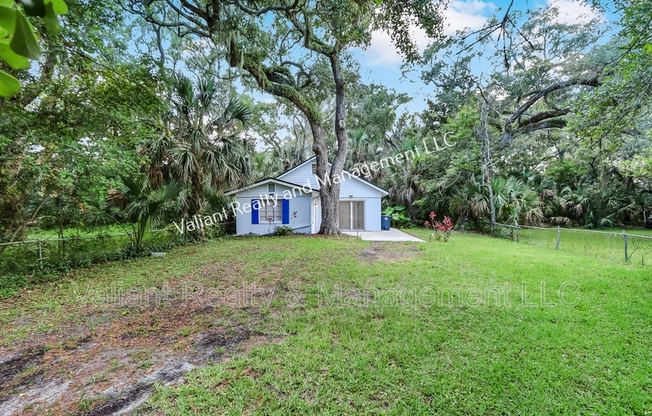 246 JASMINE ST