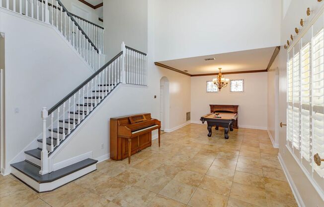 6/4 Pool Home Off Of Lake Speer In Windermere