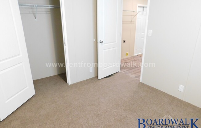 2 beds, 1 bath, 400 sqft, $1,065, Unit 3114 S 200 E #15