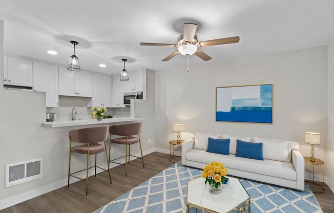 1 bed, 1 bath, 550 sqft, $2,195, Unit 40-106