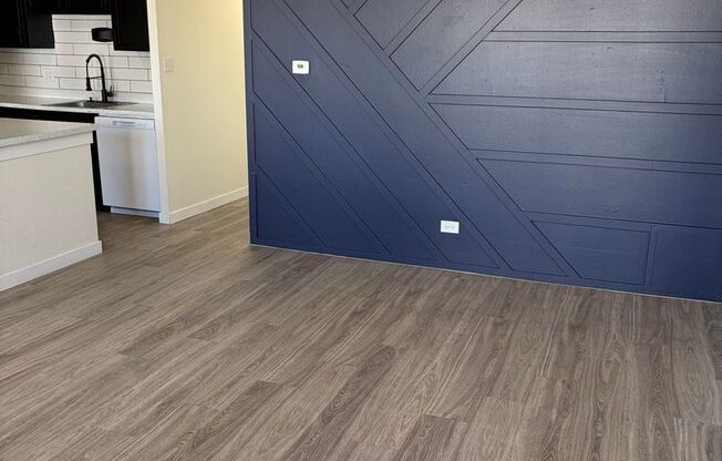 2 beds, 2 baths, 805 sqft, $1,575, Unit A-301