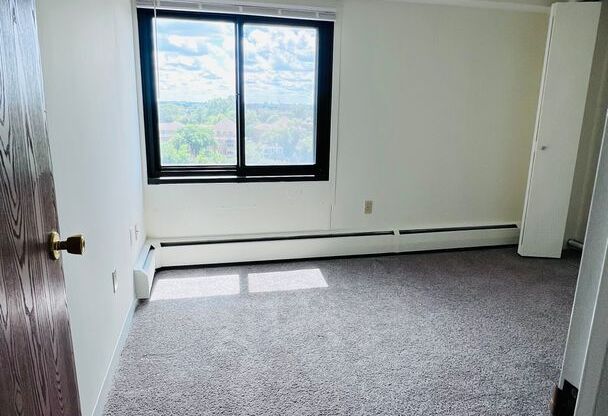 1 bed, 1 bath, 626 sqft, $1,050, Unit # 1408