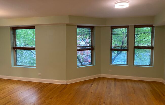 Amazing Renovated 2BED 2BATH