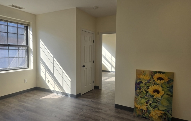 21 Linden St 304